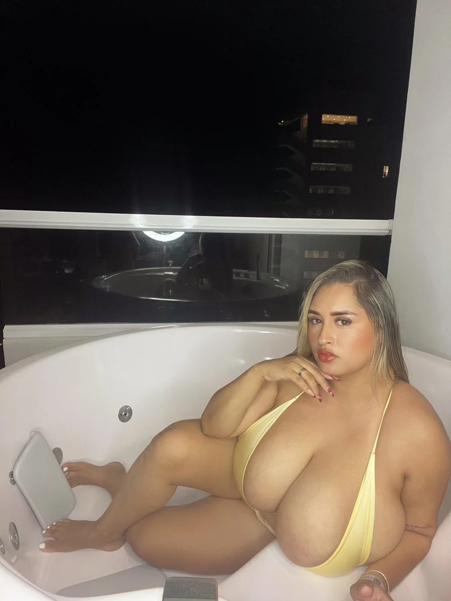 Huge Boob Latin Milf image 3