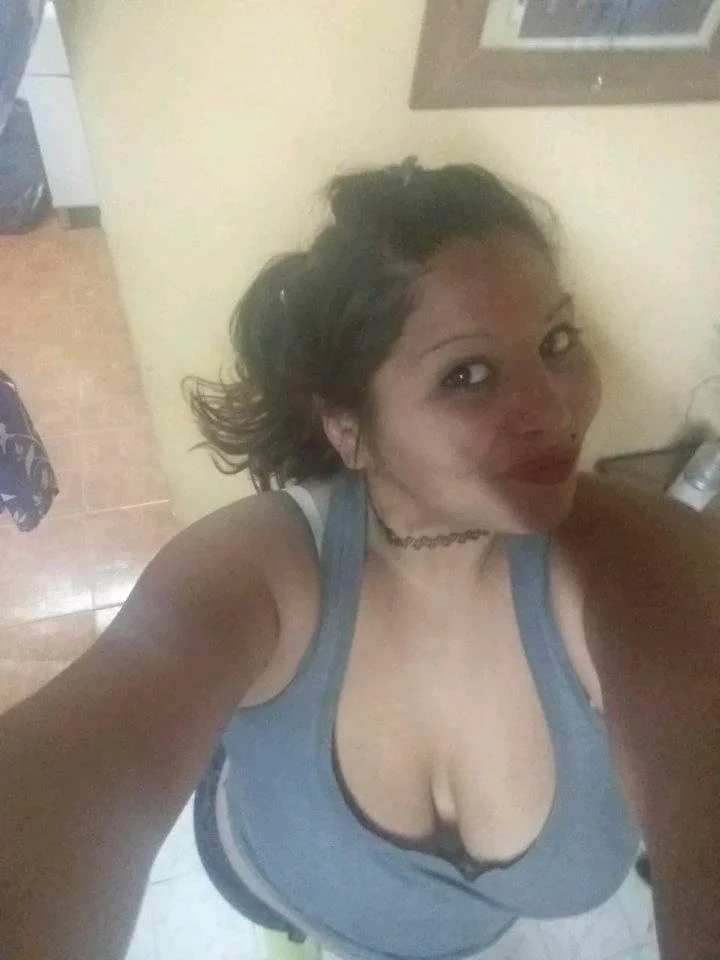 Karolina image 3
