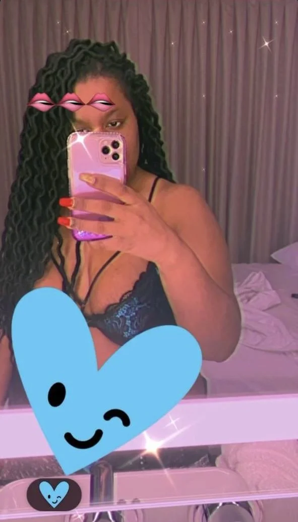 Pretty Thick Ebony Milf image 16