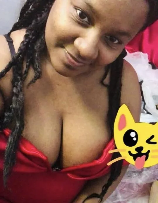 Pretty Thick Ebony Milf image 25