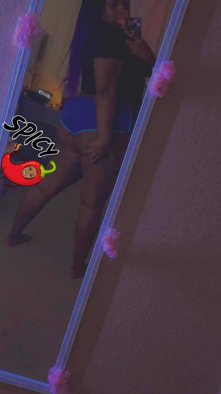 Pretty Thick Ebony Milf image 27
