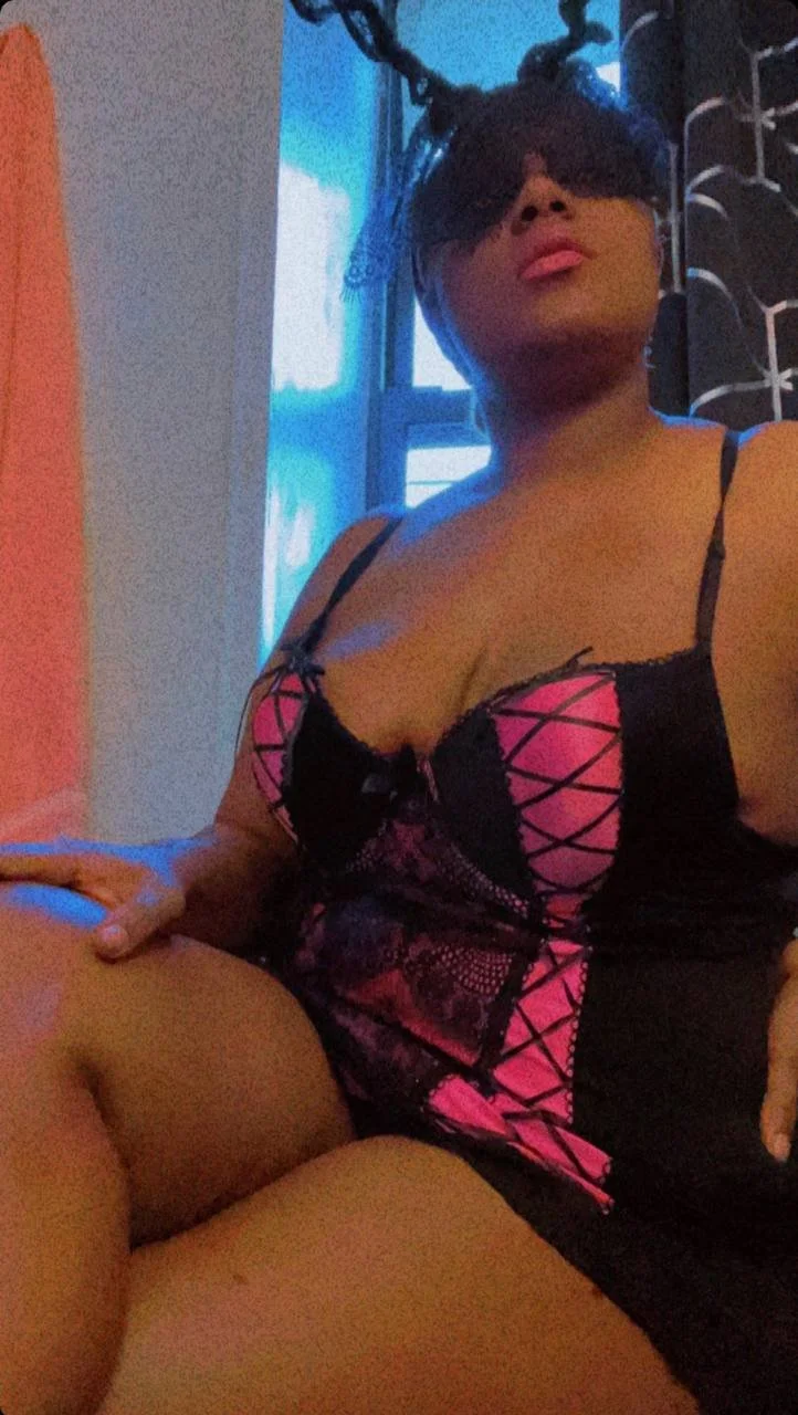 Pretty Thick Ebony Milf image 42