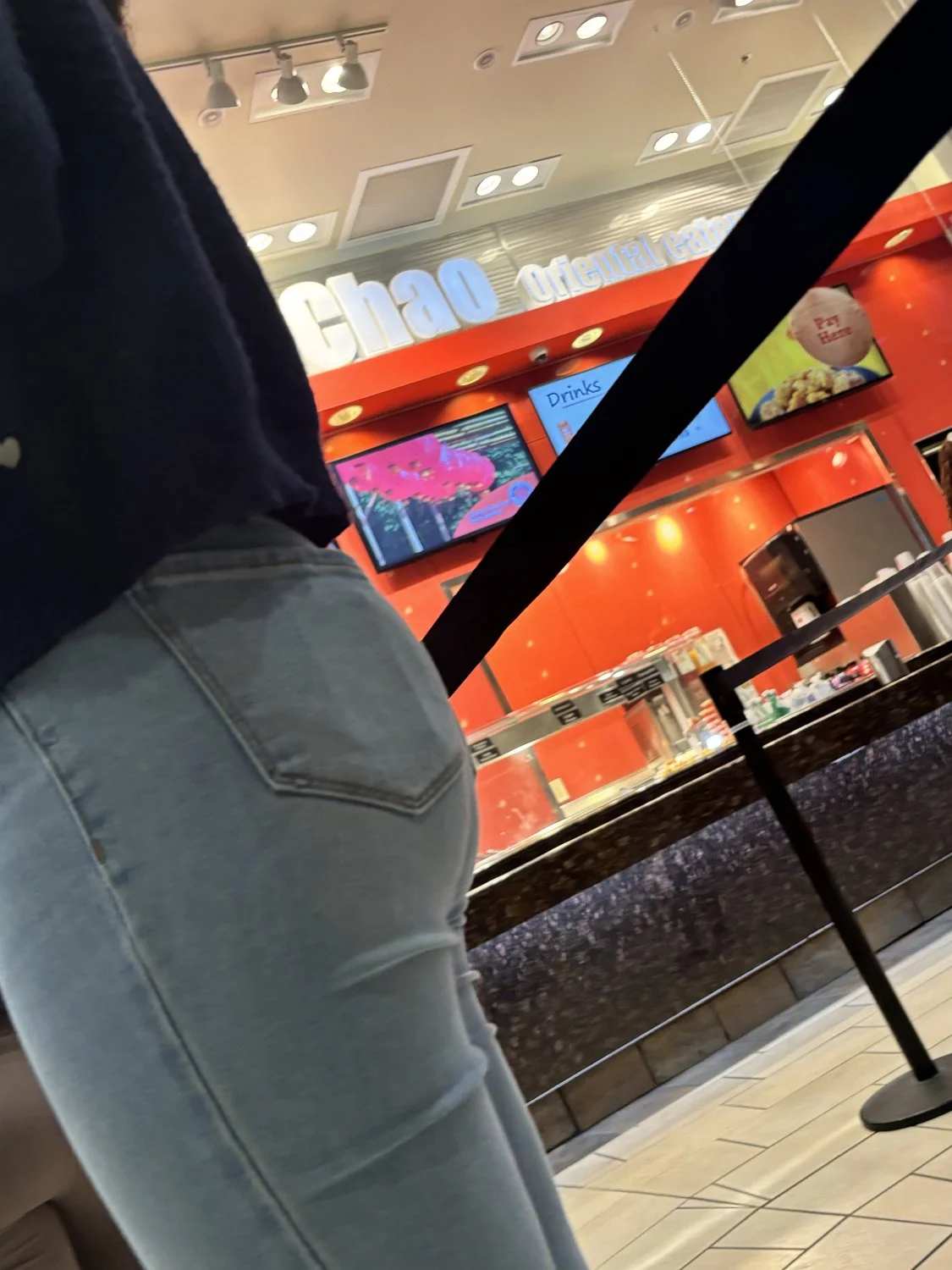 Cuffed butt in jeans image 4